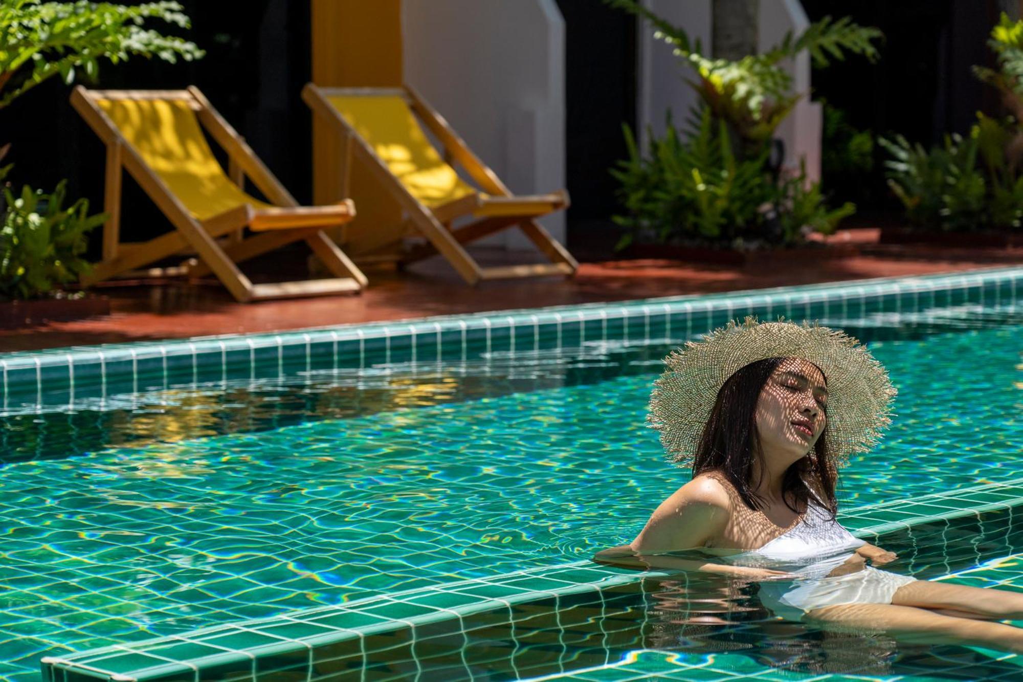 Buasri Boutique Patong Hotel Ngoại thất bức ảnh