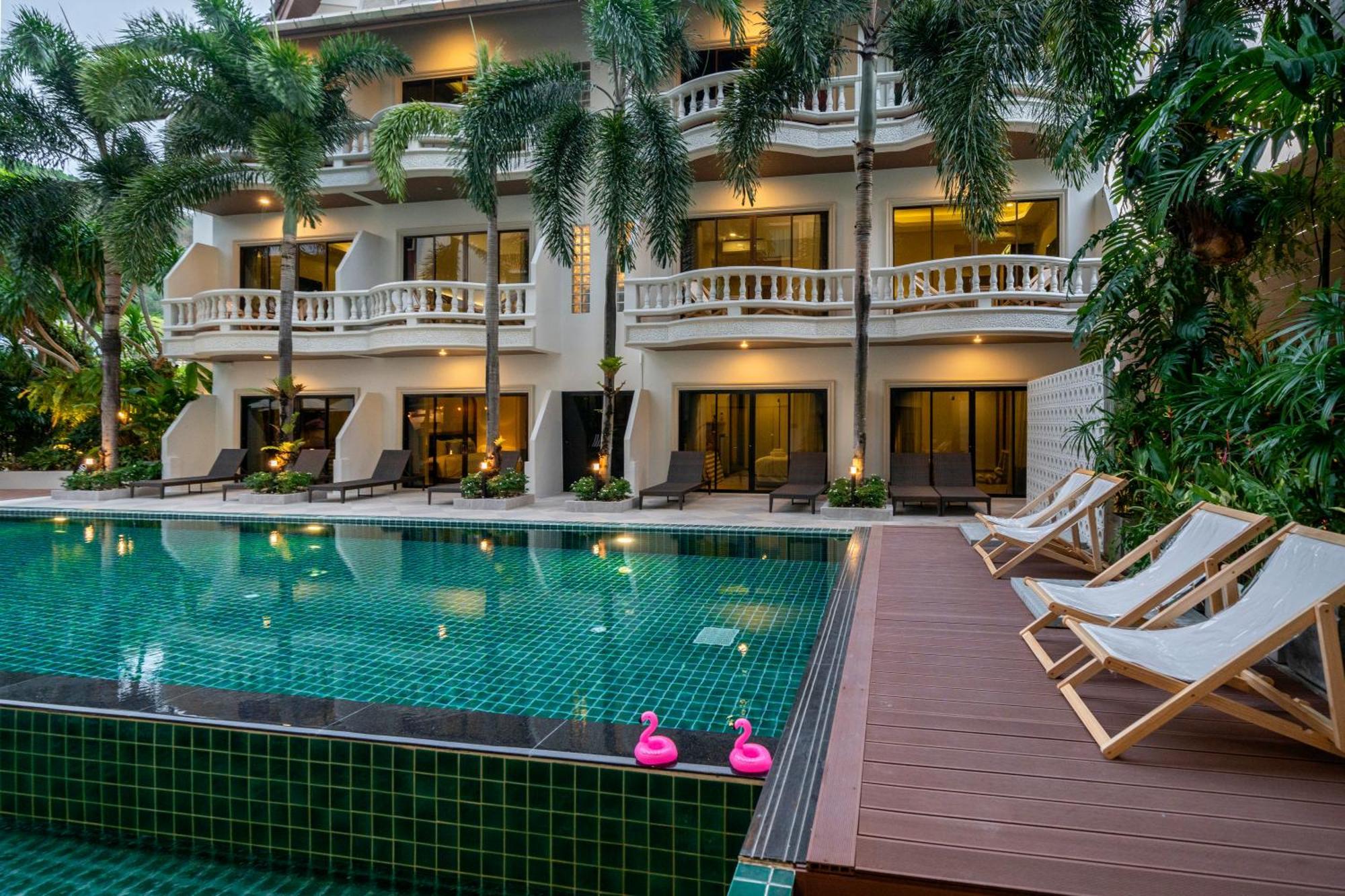 Buasri Boutique Patong Hotel Ngoại thất bức ảnh