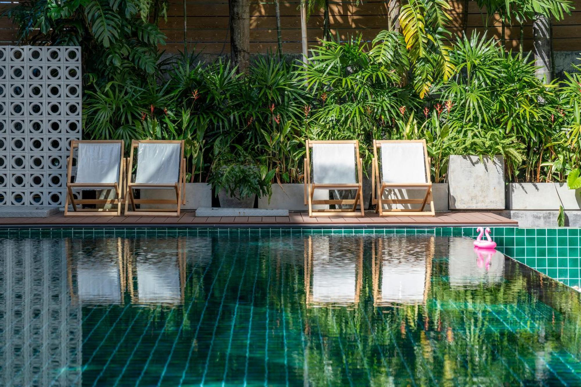 Buasri Boutique Patong Hotel Ngoại thất bức ảnh