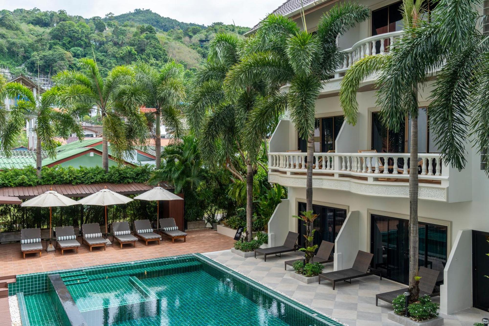 Buasri Boutique Patong Hotel Ngoại thất bức ảnh