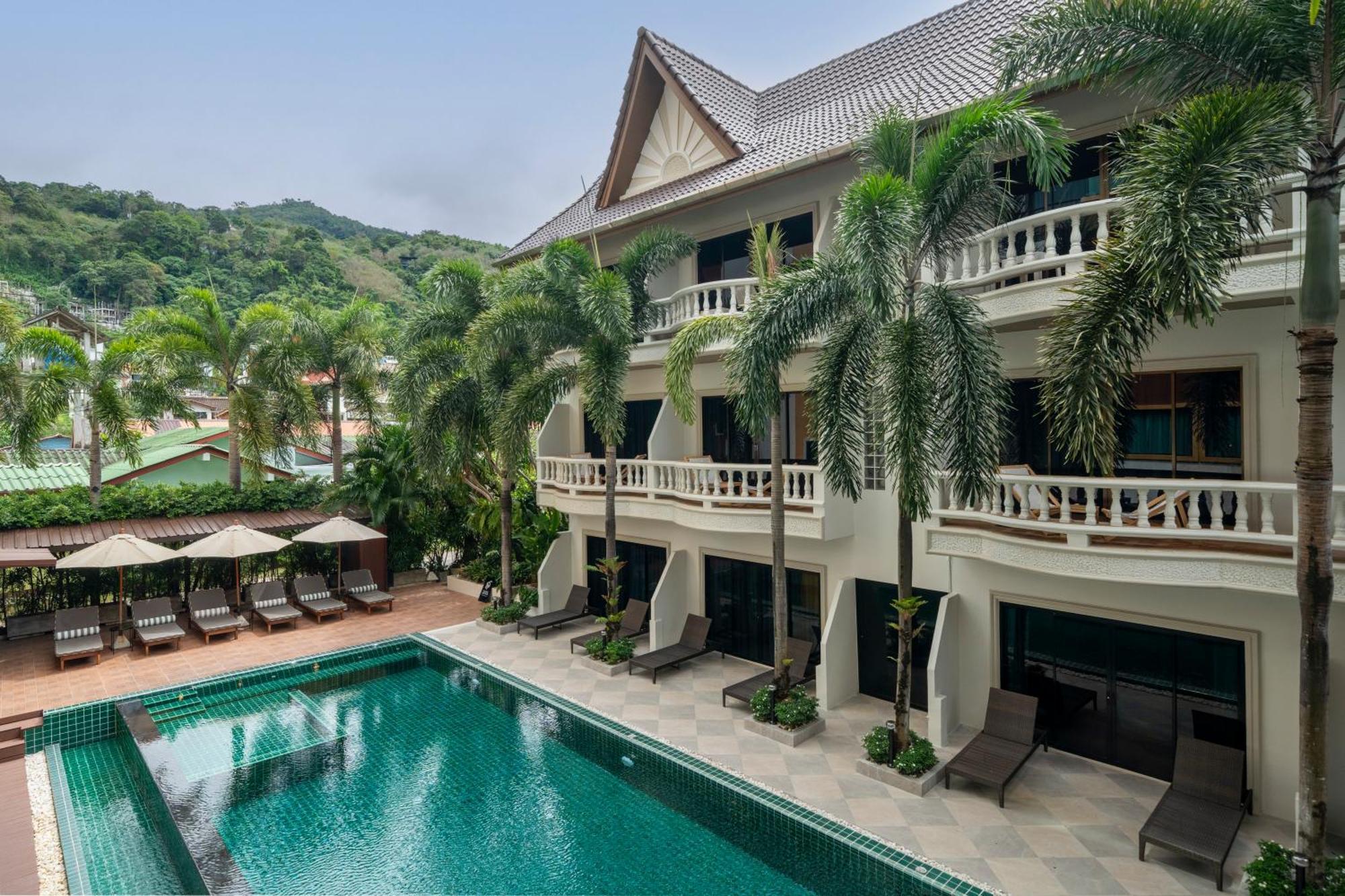 Buasri Boutique Patong Hotel Ngoại thất bức ảnh