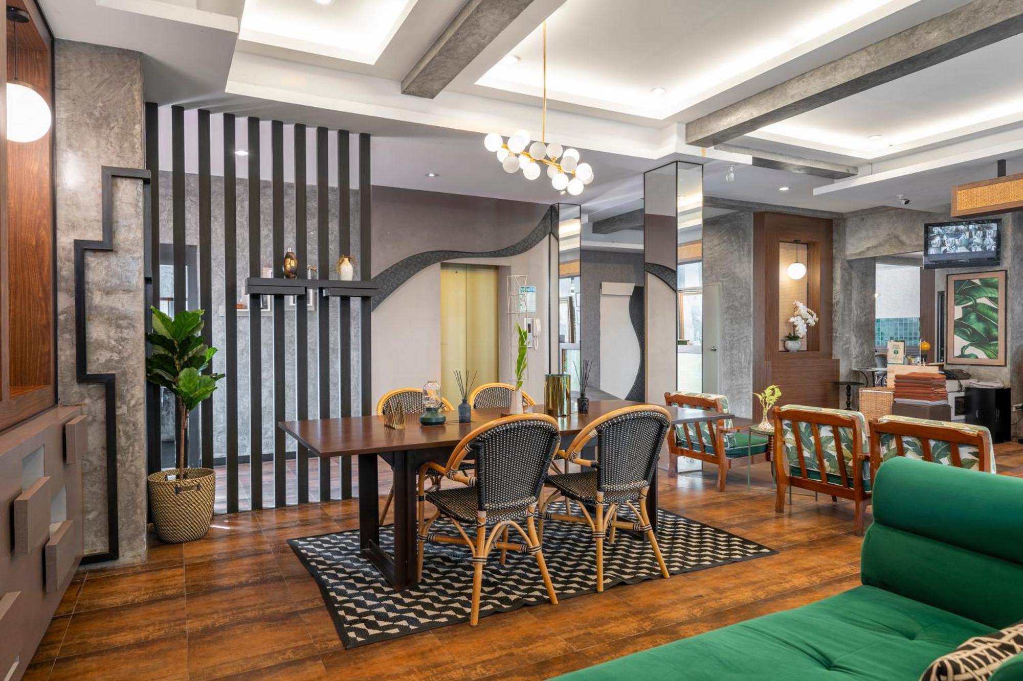 Buasri Boutique Patong Hotel Ngoại thất bức ảnh