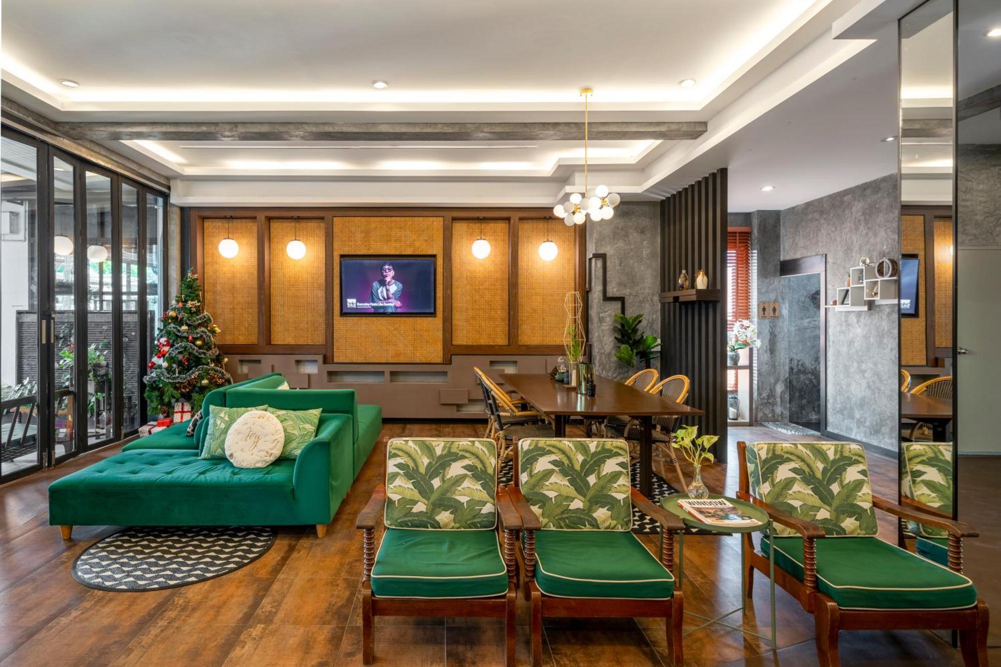 Buasri Boutique Patong Hotel Ngoại thất bức ảnh